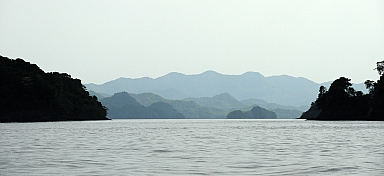 Approaching Isla Canal de Afuera