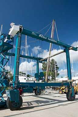 Pulling the mast