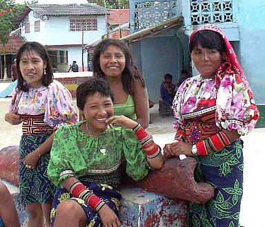 Kuna women