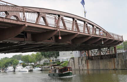 Lift Bridge
in Fairport