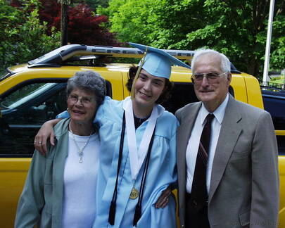 Jenny w/ Grandma & Grandpa